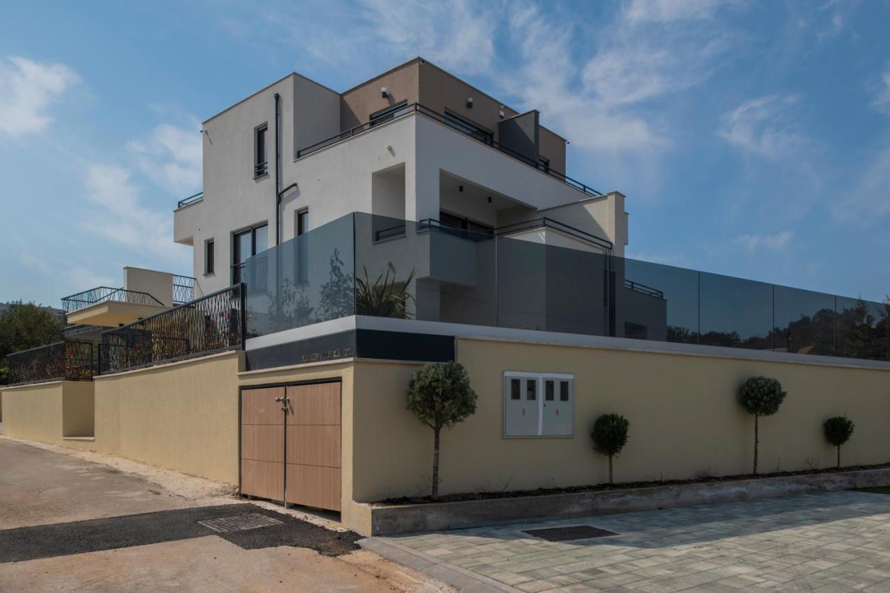 Villa Magna Luxury Apartments 무르테르 외부 사진