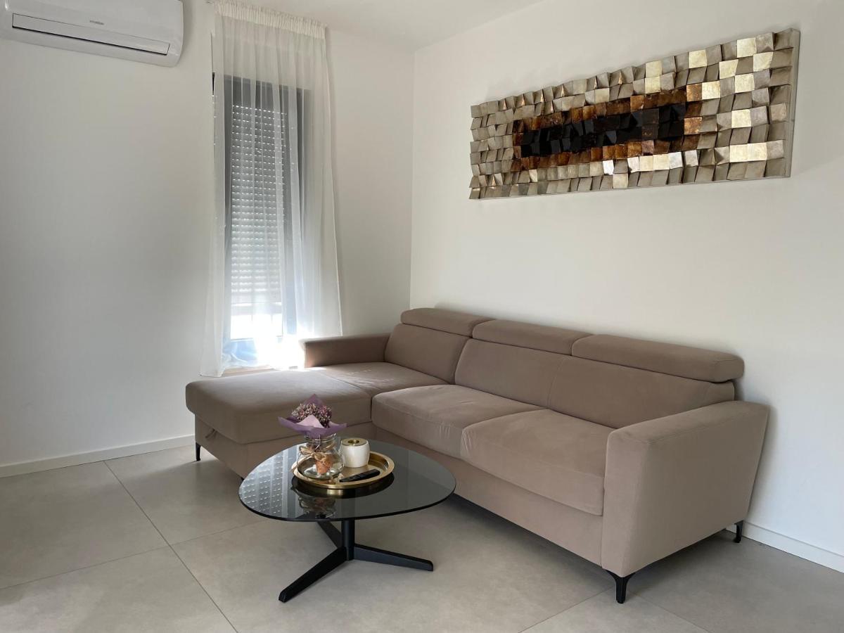 Villa Magna Luxury Apartments 무르테르 외부 사진